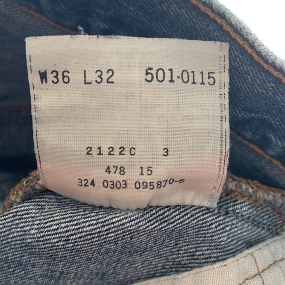 vtg '90s Levi’s 501 button fly jeans - Picture 11 of 11